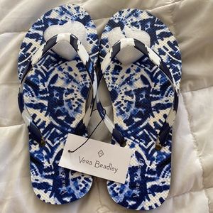 Vera Bradley flip flops                   NWT
